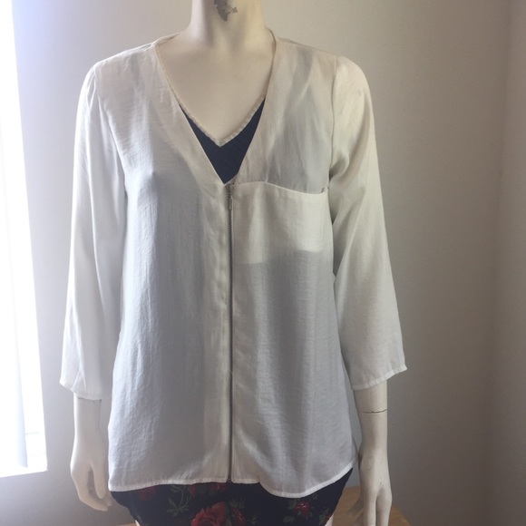 Pull& FLASH SALE WEEKEND pull&bear Cardigan Sz S - Picture 2 of 8